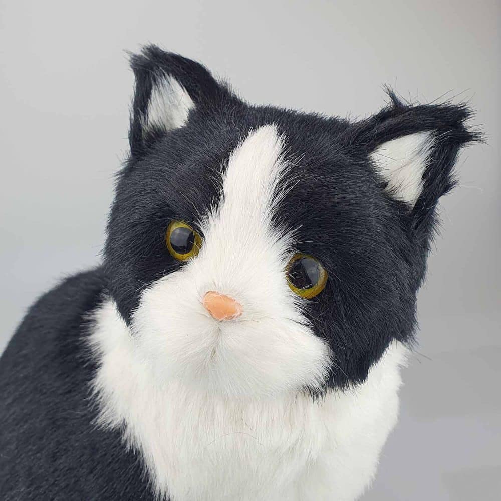Perfect Petzzz svart vit katt gosedjur 26 cm, ansikte